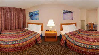 Clarion Hotel & Convention Center Atlantic City West Еґґ-Гарбор-Тауншіп Екстер'єр фото